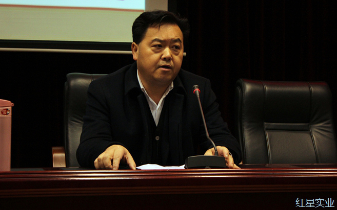 20160326集团中心组学习,聚焦党风廉政建设 (2).jpg