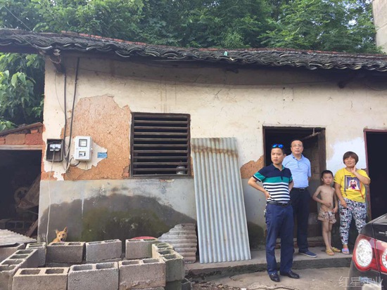 洪水无情 红星有爱5.jpg