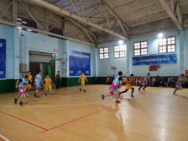 弘扬红星精神 振奋发展力量2.jpg